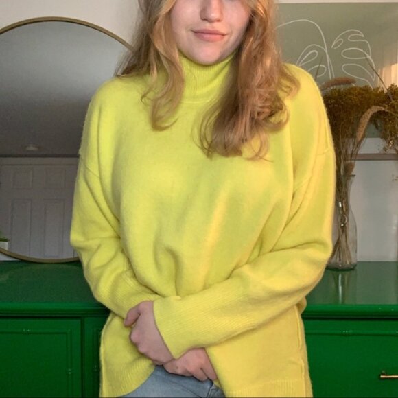 BRAND NEW WOT Free People Afterglow Turtleneck Sweater - Picture 11 of 12